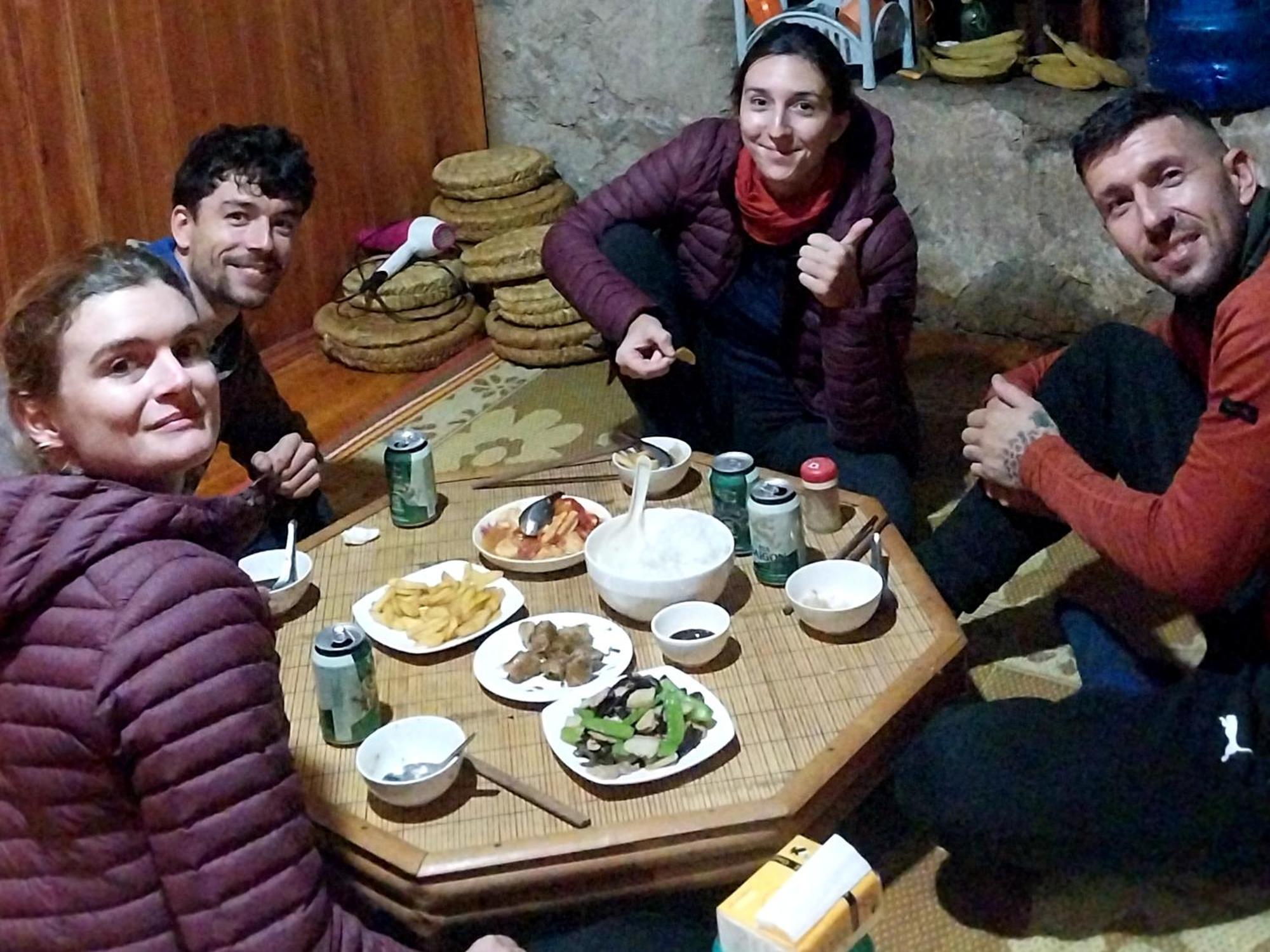 Trieu Hoan Homestay Cao Bang Habitación foto