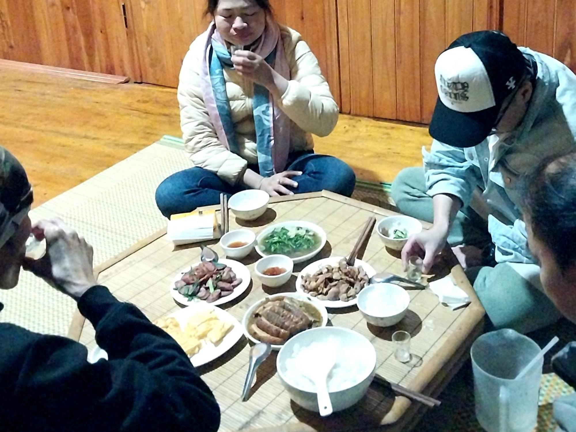 Trieu Hoan Homestay Cao Bang Habitación foto
